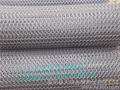 湖北鄂州華容區(qū)螺旋網(wǎng)帶、輸送帶與金屬鏈條的高清細(xì)節(jié)圖展示